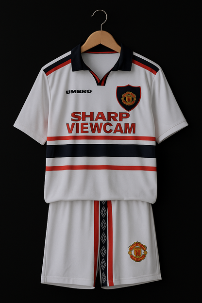 Manchester United Classic Retro Edition Jersey Kit.(Embroidery)